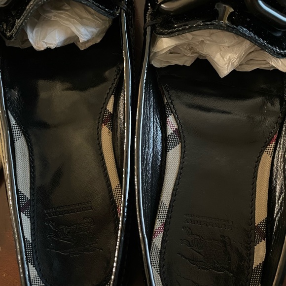 Burberry Moccasin Patent Leather - Picture 8 of 11
